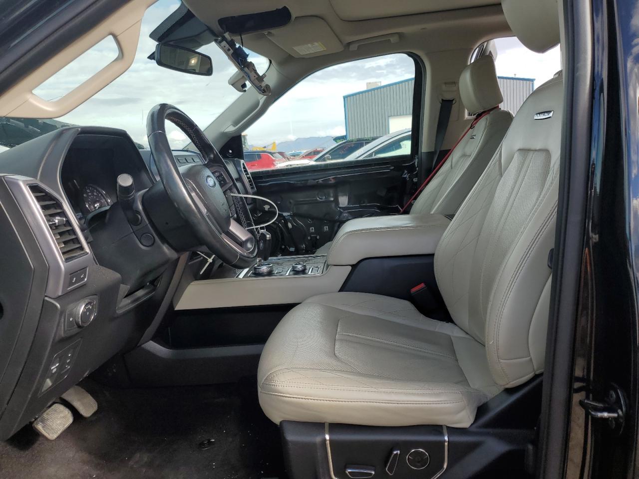 FORD EXPEDITION PLATINUM