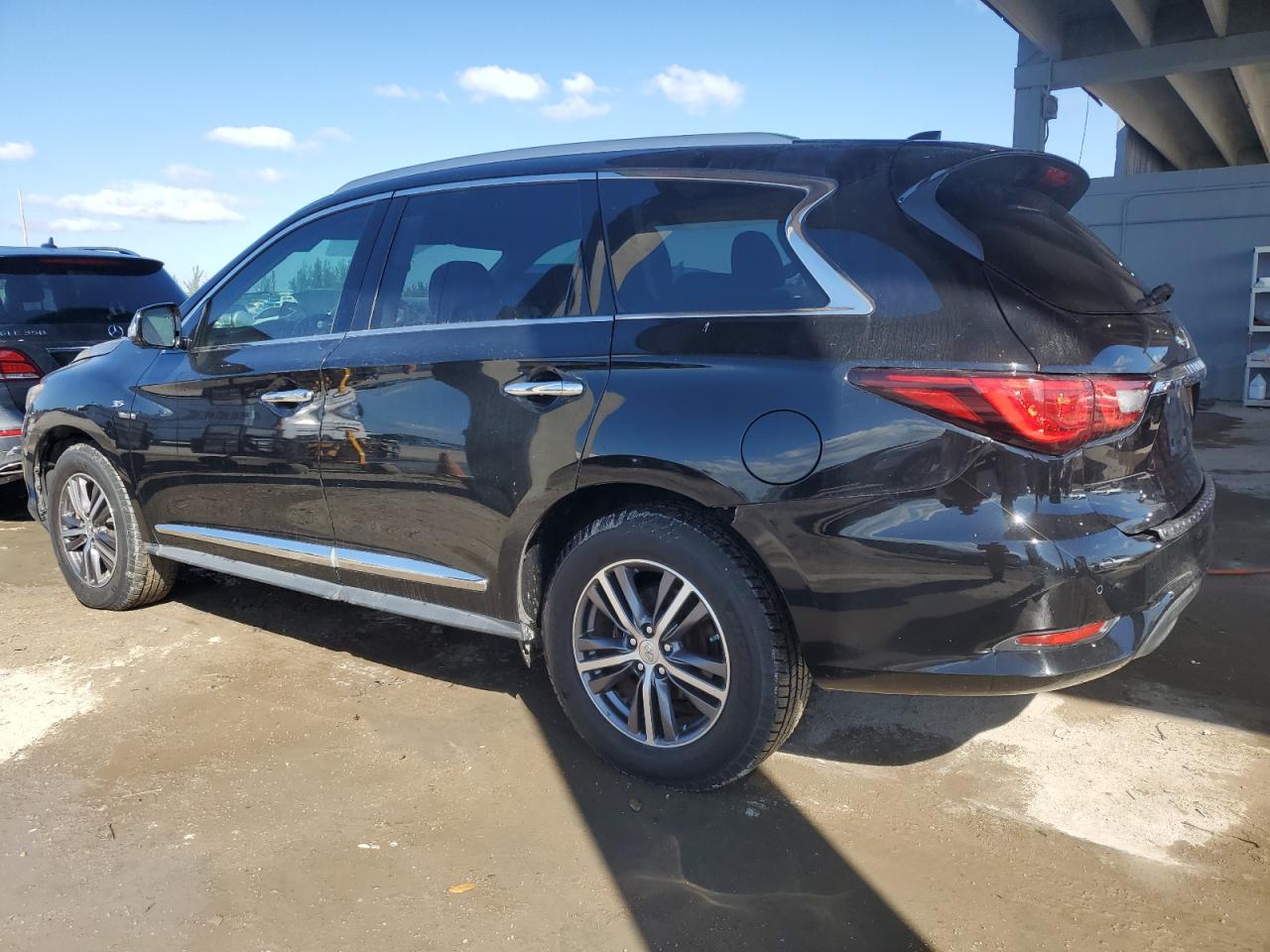 INFINITI QX60