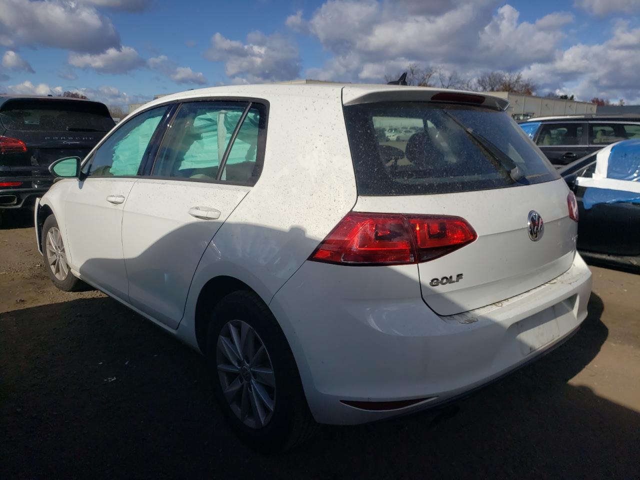 VOLKSWAGEN GOLF S/SE