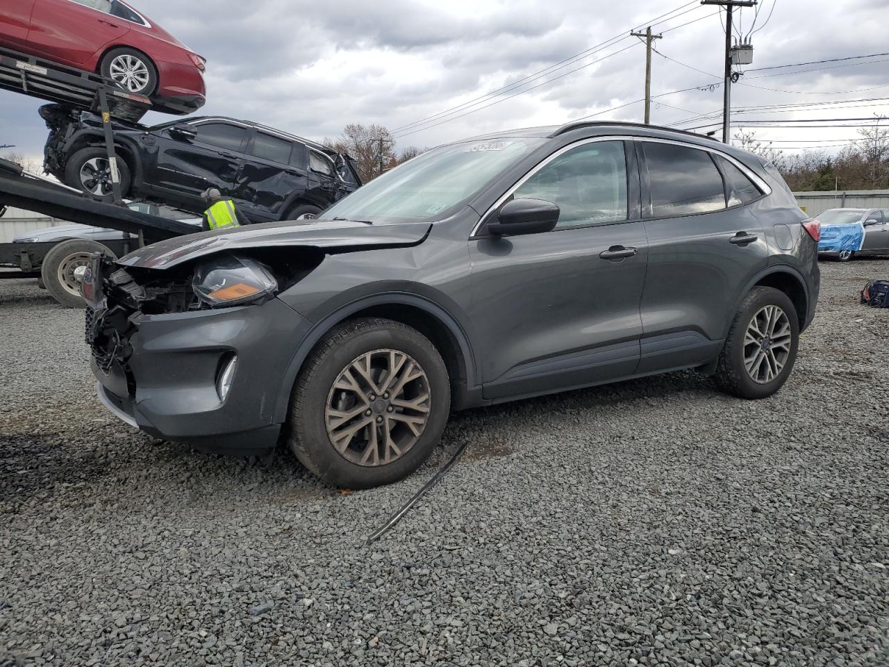 Lot #3301796338 2020 FORD ESCAPE SEL