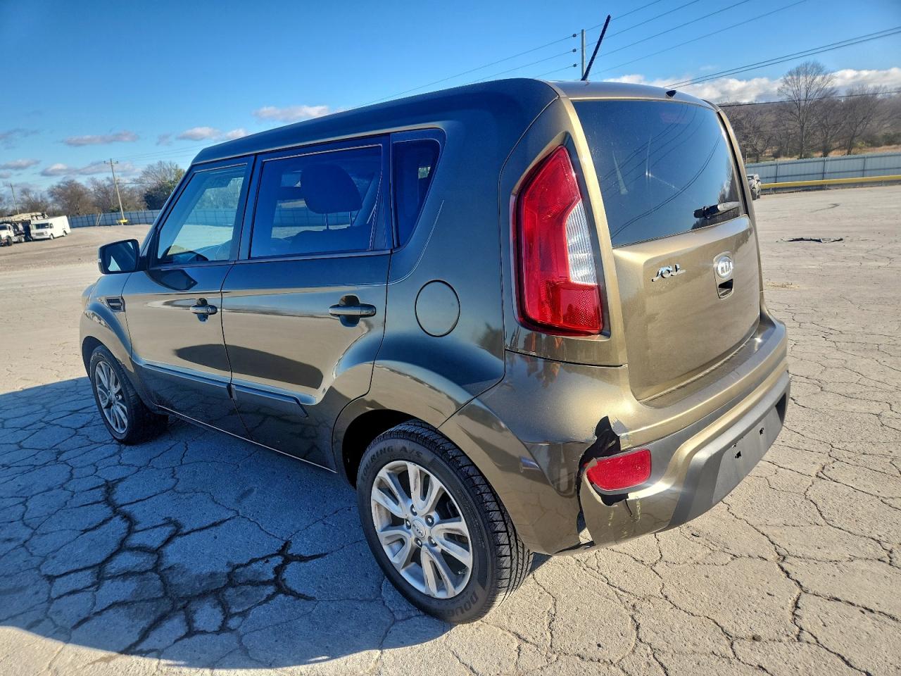 KIA SOUL +