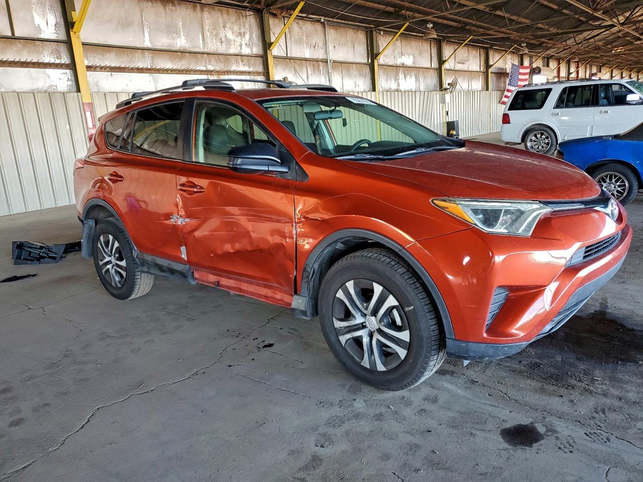 TOYOTA RAV4 LE