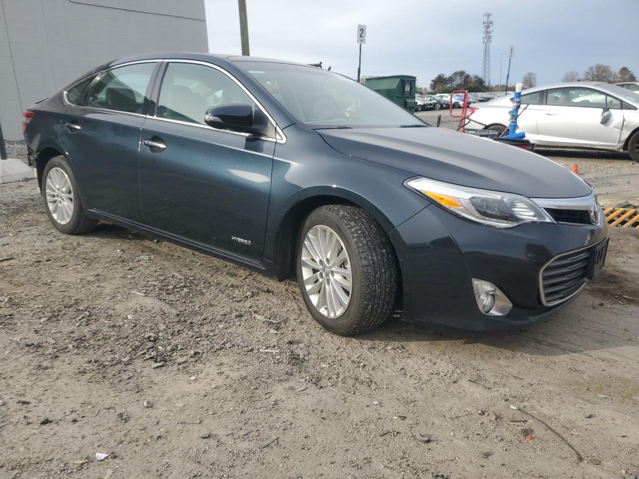 TOYOTA AVALON HYBRID