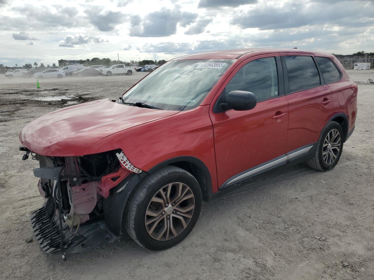 MITSUBISHI OUTLANDER ES