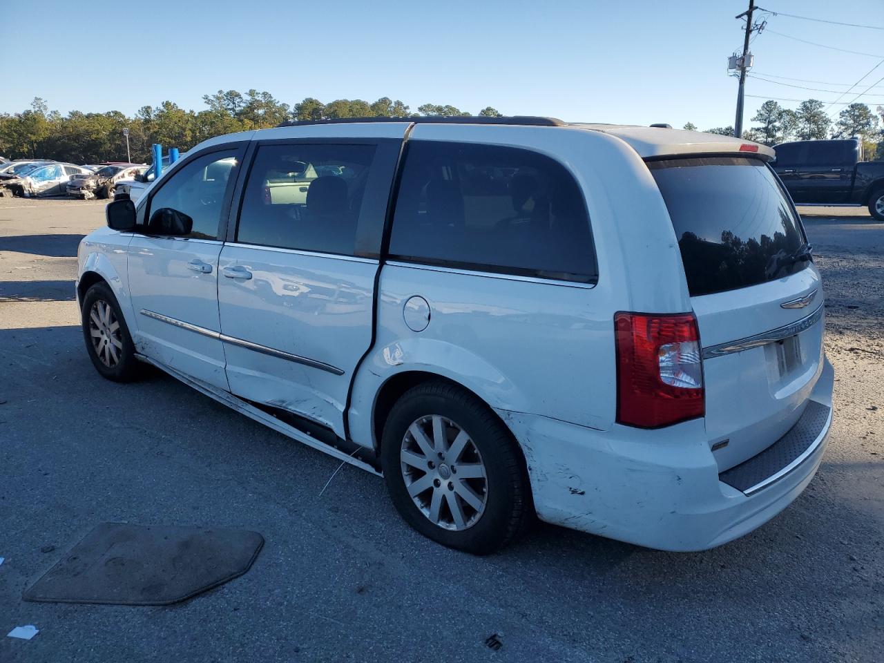 CHRYSLER TOWN & COUNTRY TOURING