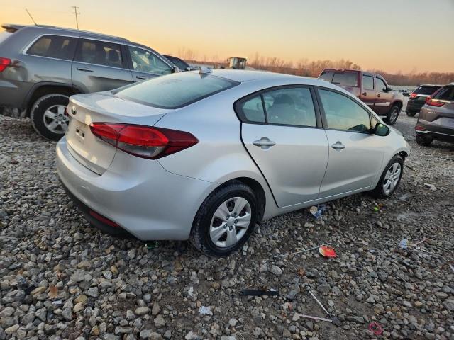 2017 KIA FORTE LX - 3KPFL4A74HE012580