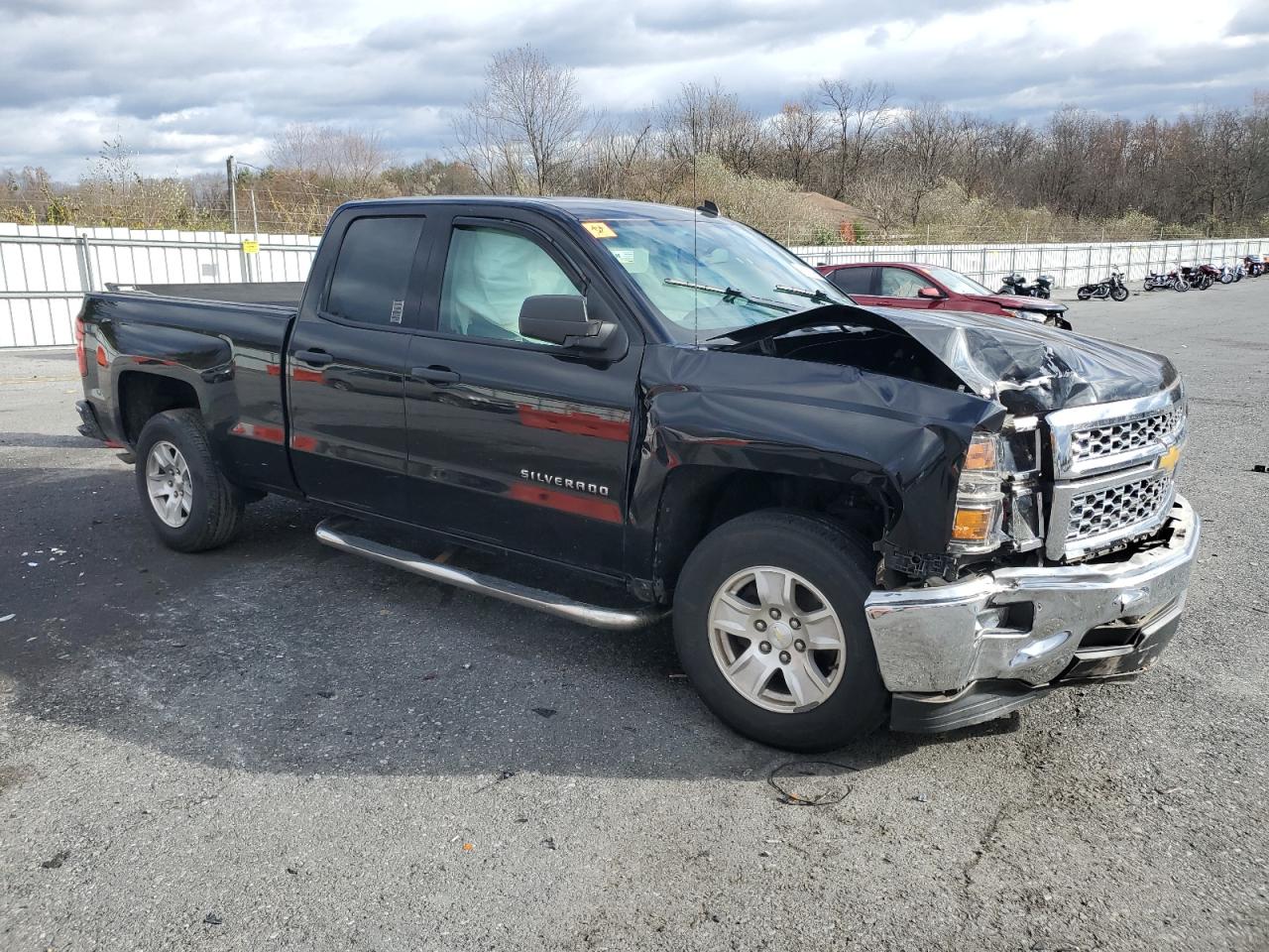 CHEVROLET SILVERADO C1500 LT