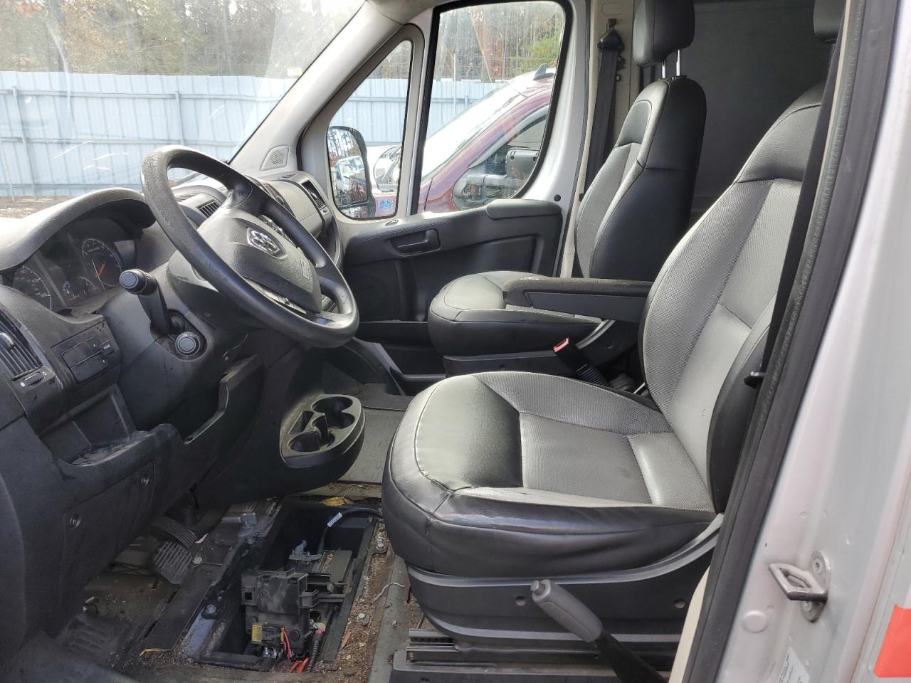 RAM PROMASTER 2500 HIGH