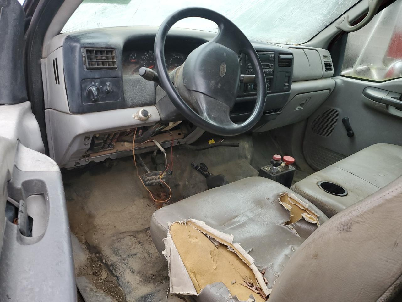 Lot #3287602023 2000 FORD F650 SUPER