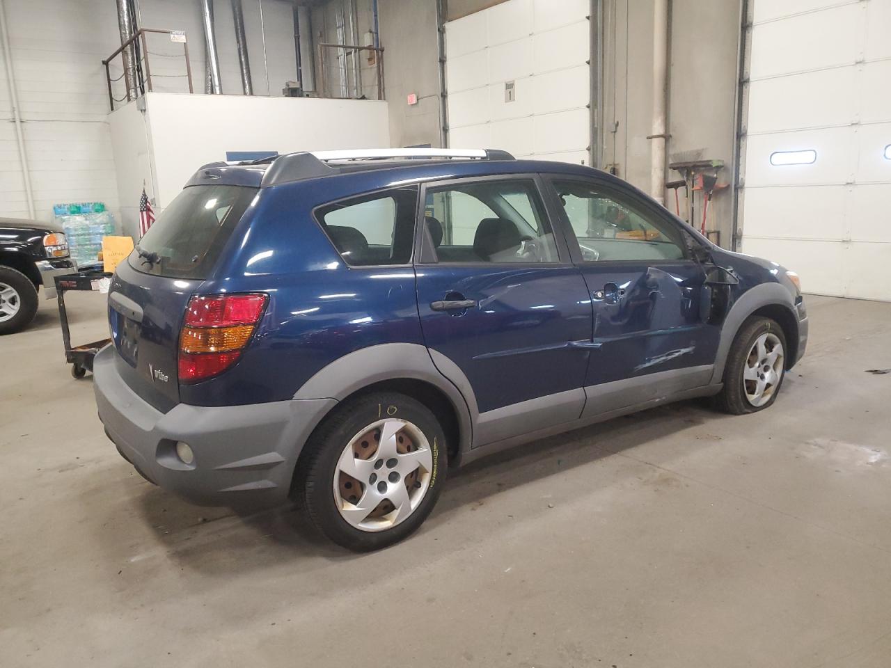 Lot #3302804911 2003 PONTIAC VIBE