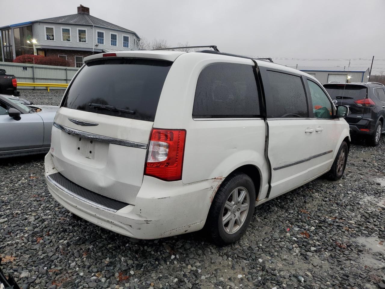 CHRYSLER TOWN & COUNTRY TOURING