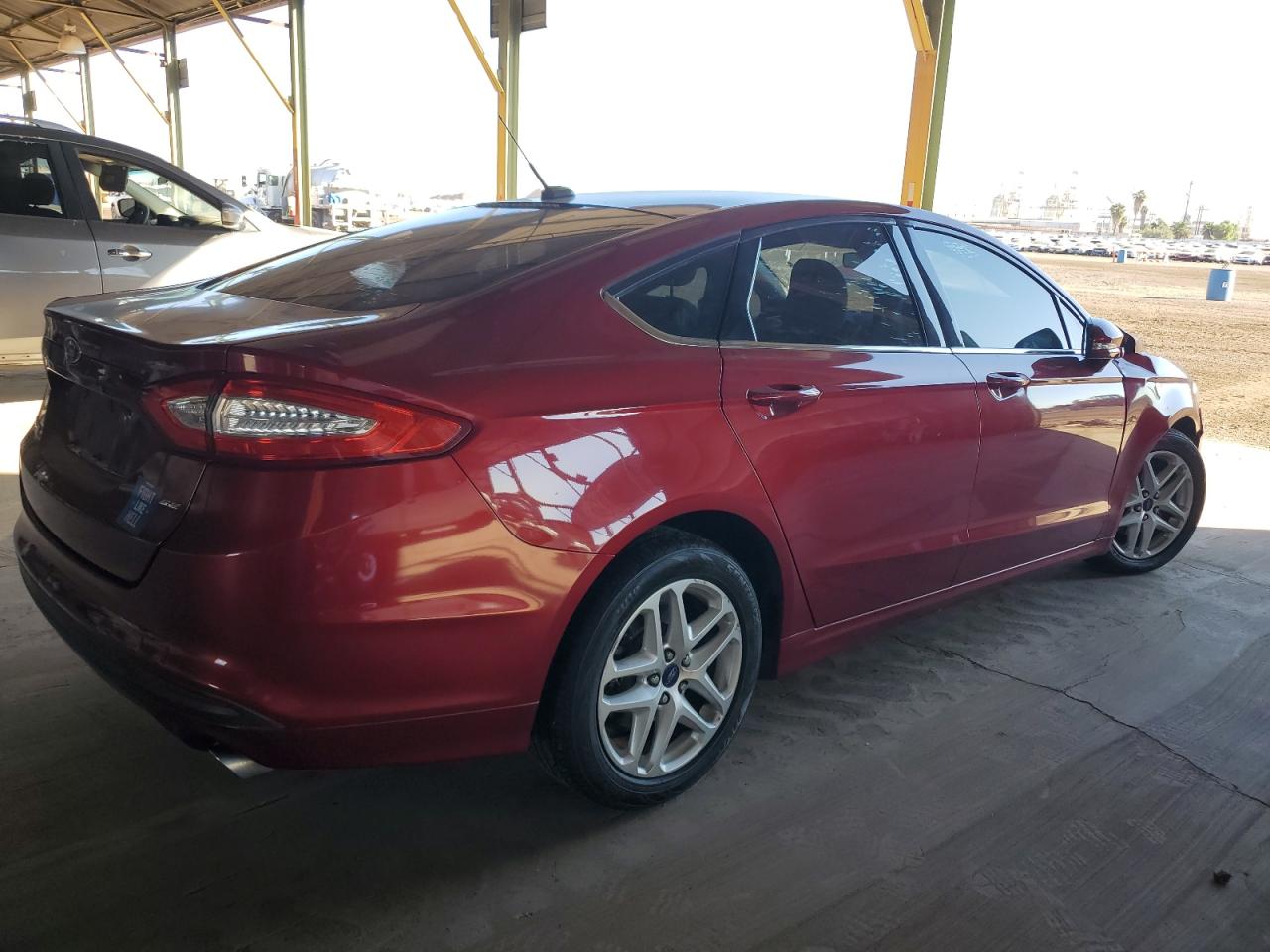 FORD FUSION SE