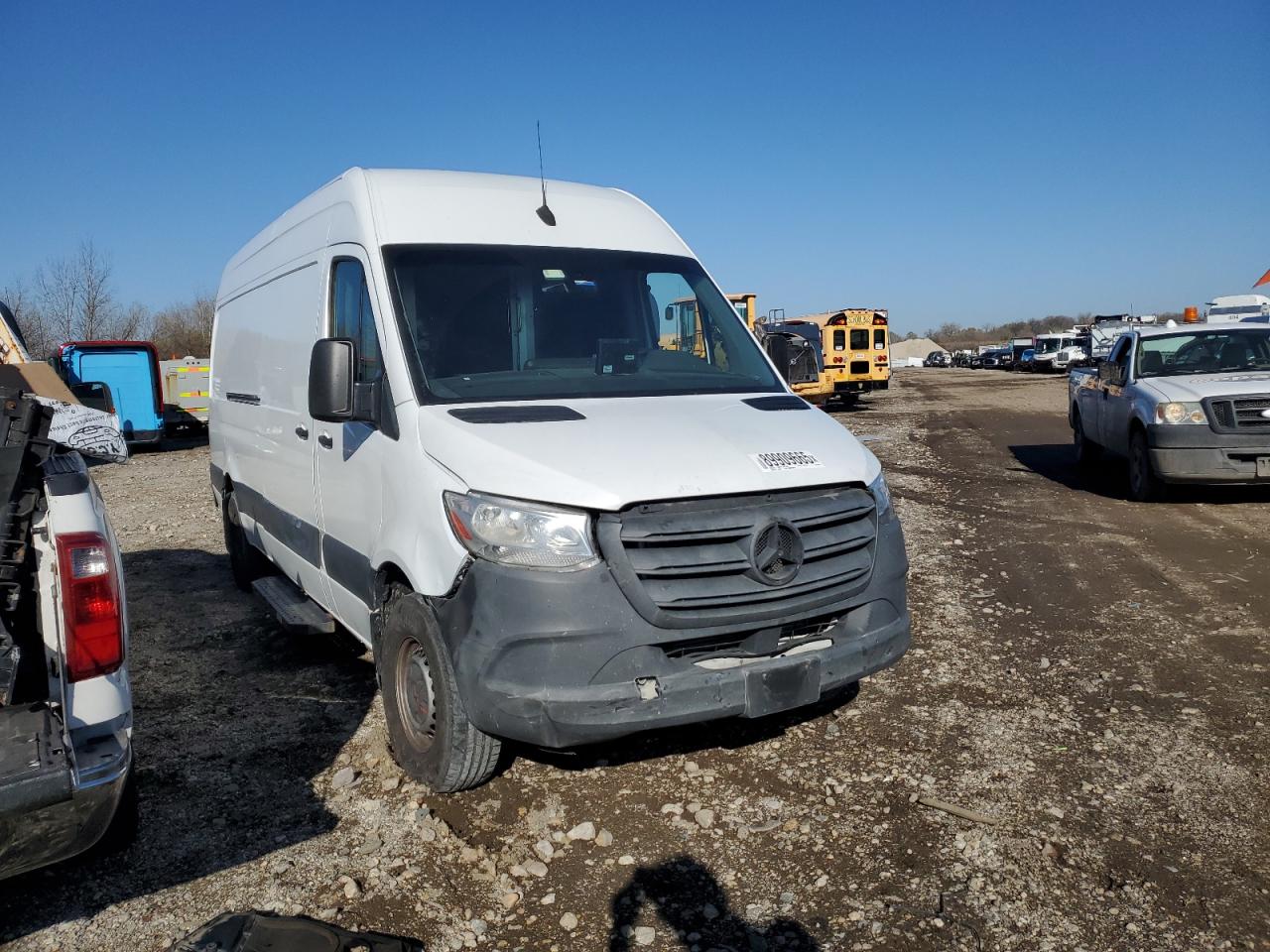 MERCEDES-BENZ SPRINTER 2500