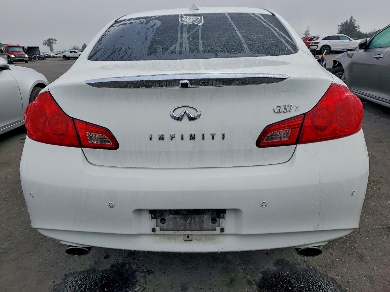 INFINITI G37