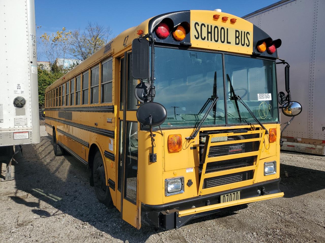 Lot #3280285966 2011 THOMAS SAF-T-LINER HDX