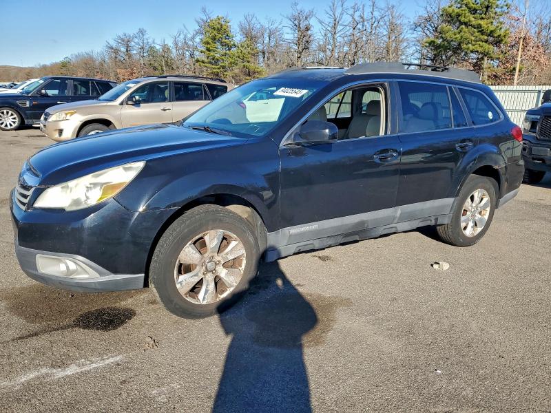 2010 SUBARU OUTBACK 3. #3296893843