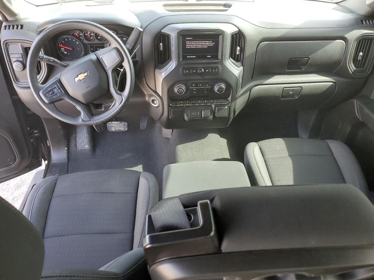 CHEVROLET SILVERADO C1500 CUSTOM