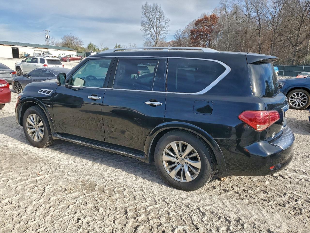 INFINITI QX80 BASE