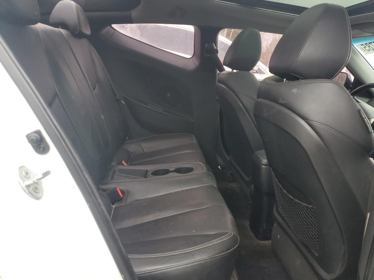 HYUNDAI VELOSTER TURBO