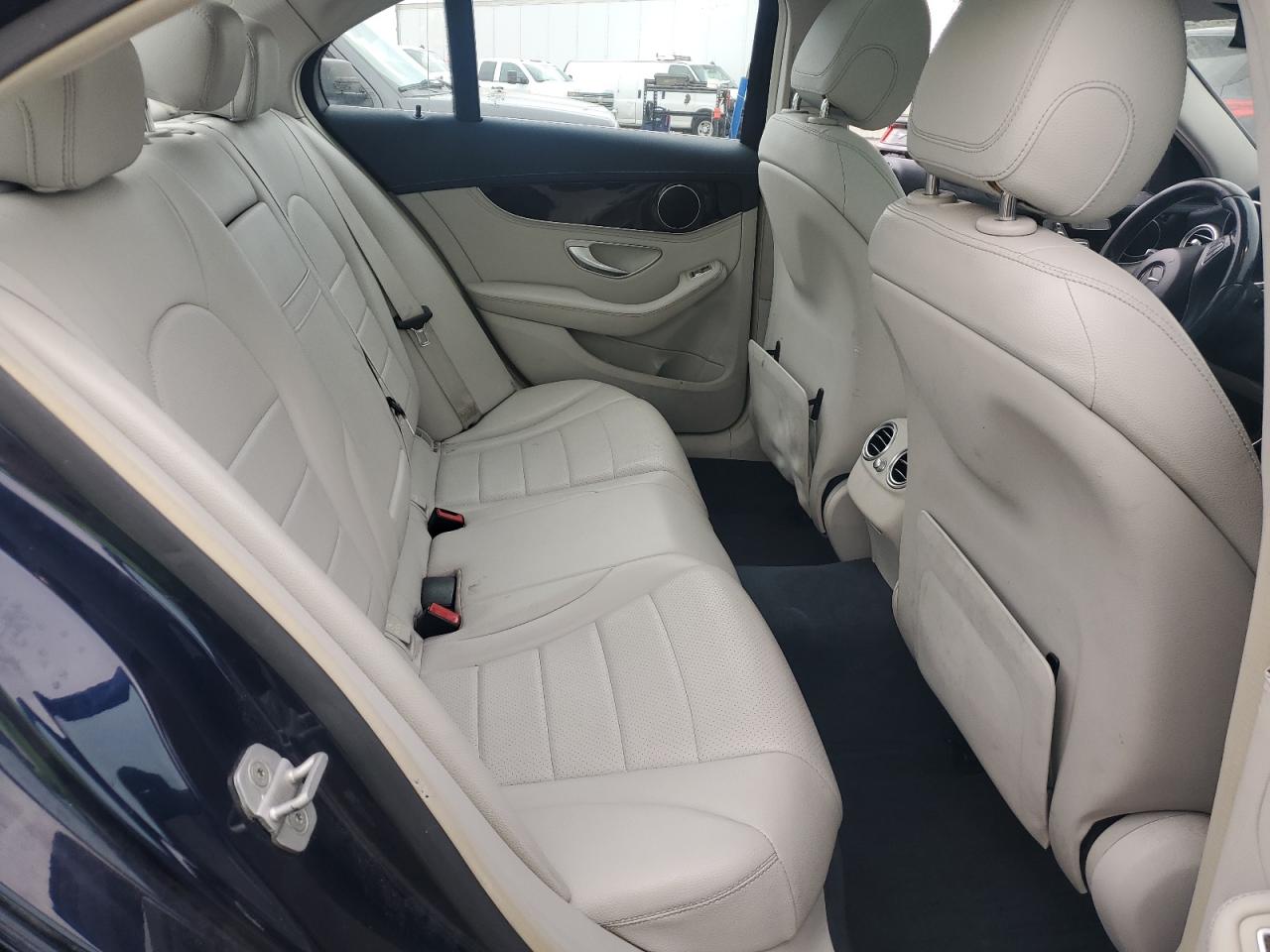 MERCEDES-BENZ C-CLASS 300