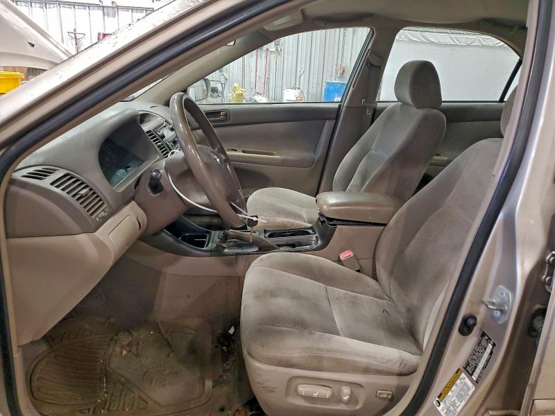 2004 TOYOTA CAMRY LE #3298144258