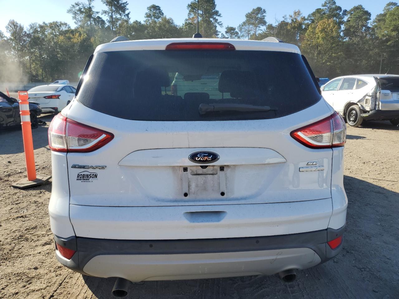 FORD ESCAPE SE