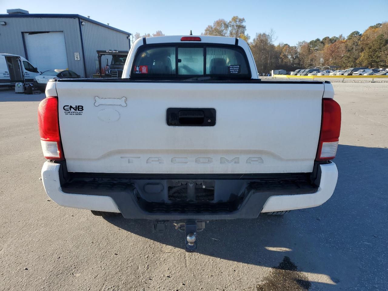 TOYOTA TACOMA ACCESS CAB