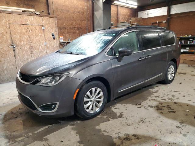 Global Auto Auctions: 2017 CHRYSLER PACIFICA T