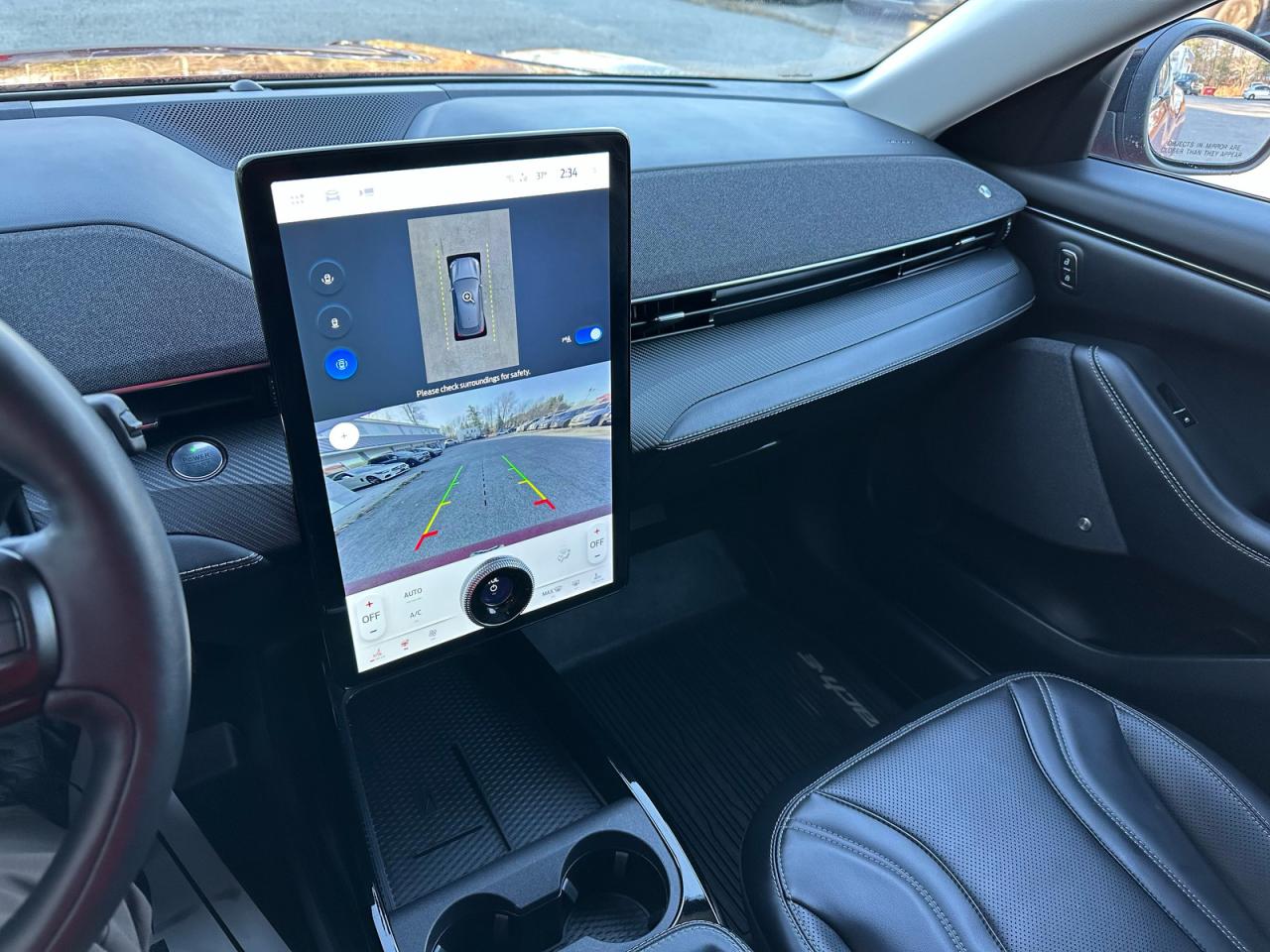 FORD MUSTANG PREMIUM