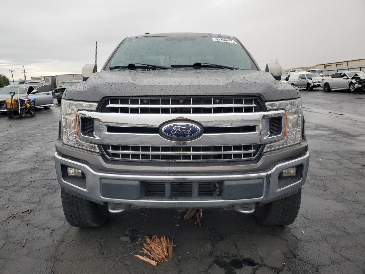 FORD F-150 SUPERCREW