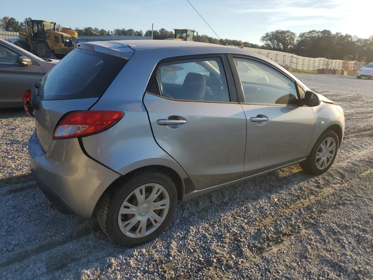 MAZDA 2 MAZDA2