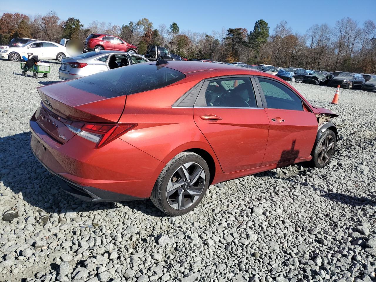 HYUNDAI ELANTRA LIMITED