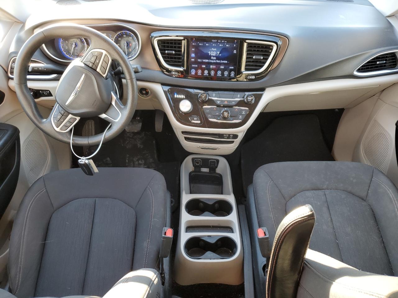 CHRYSLER PACIFICA TOURING