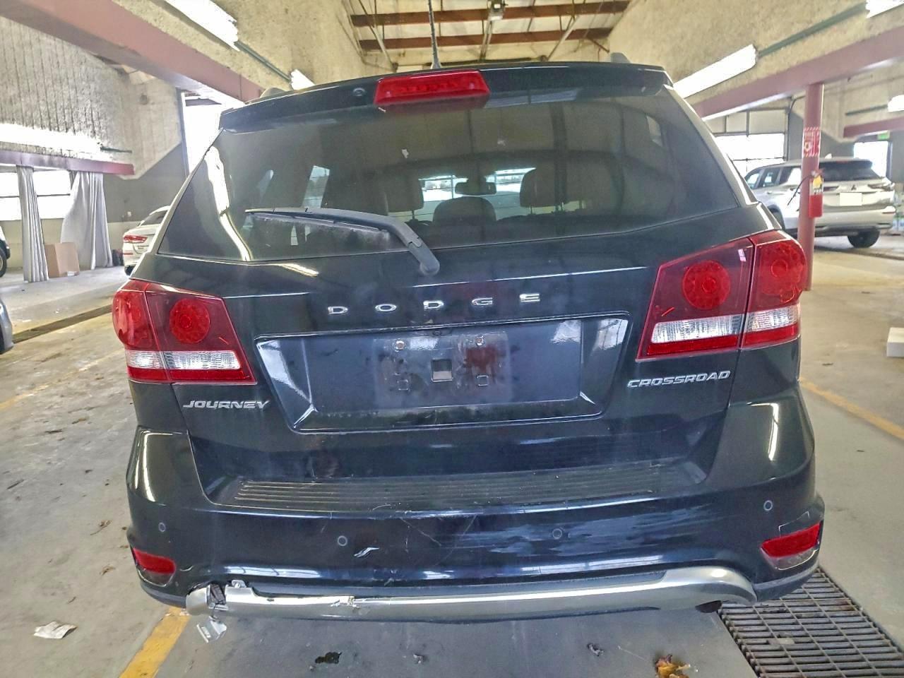 DODGE JOURNEY CROSSROAD