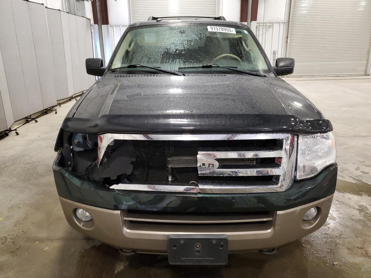 FORD EXPEDITION EL XLT