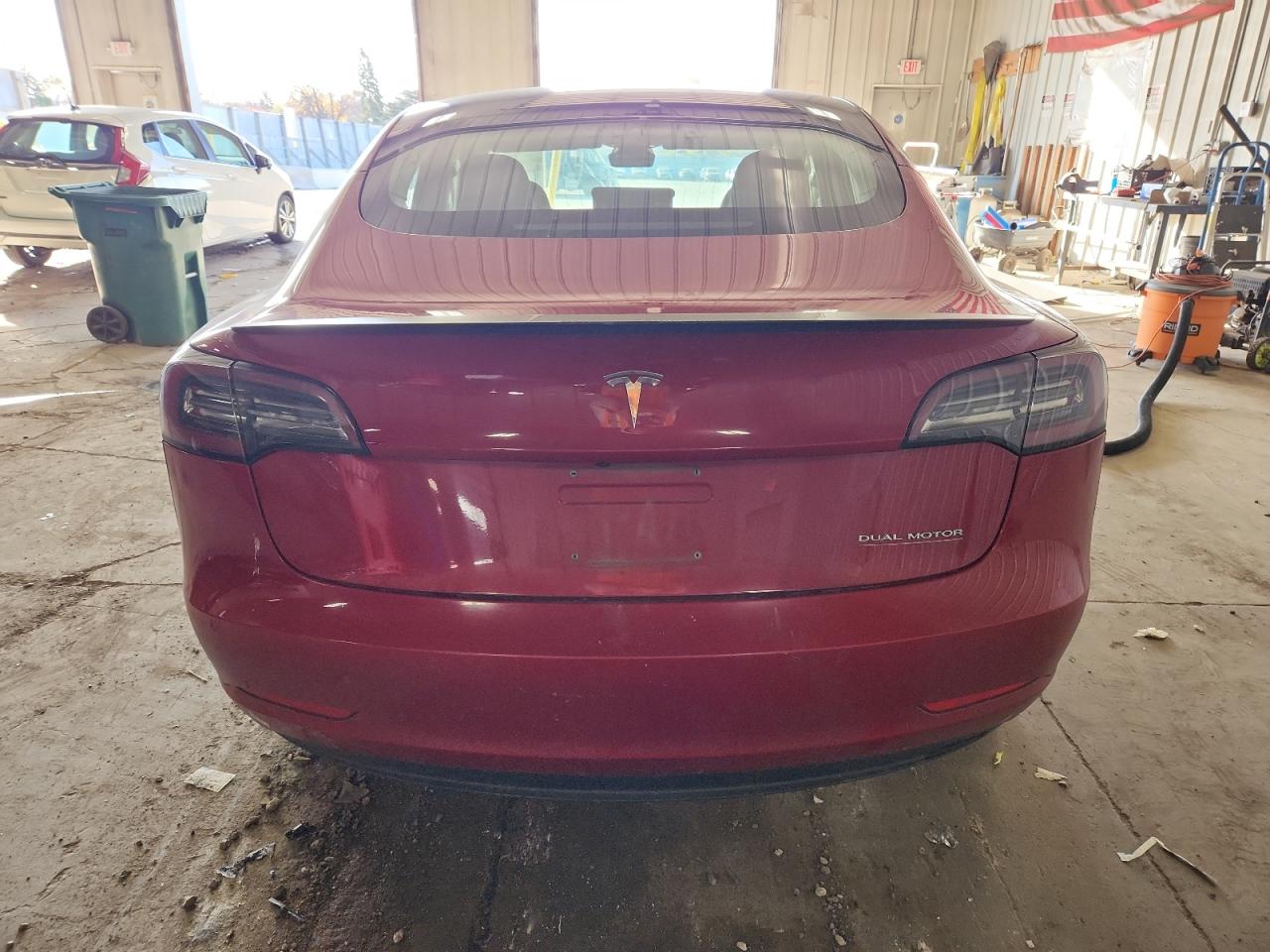 Lot #3311756720 2018 TESLA MODEL 3