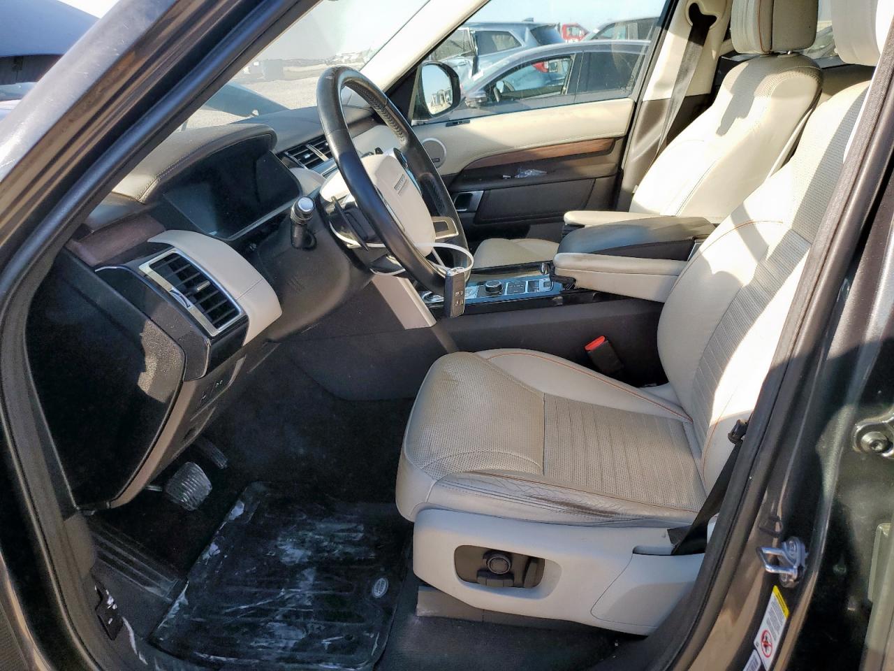 LAND ROVER DISCOVERY HSE LUXURY