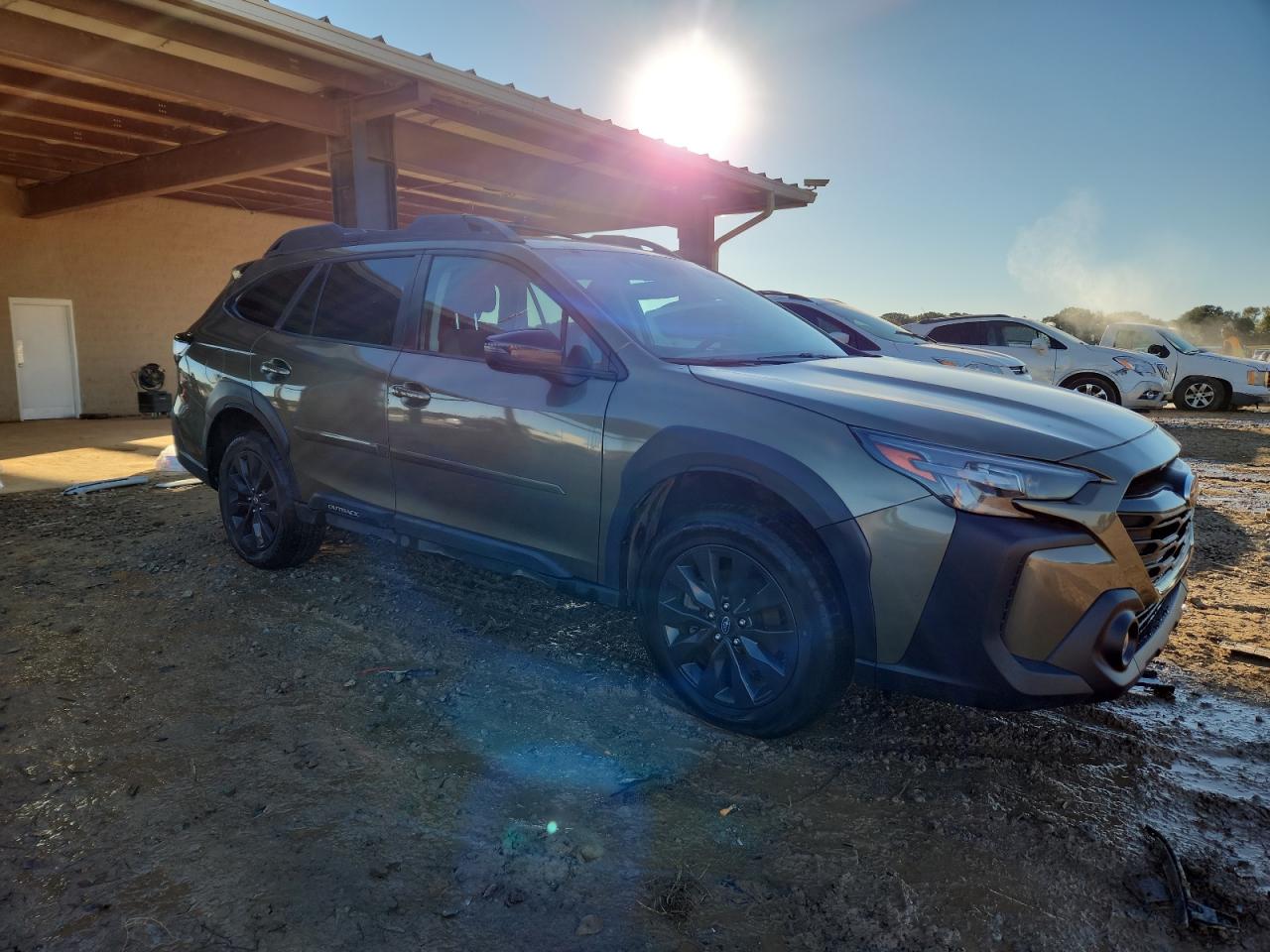 SUBARU OUTBACK ONYX EDITION XT