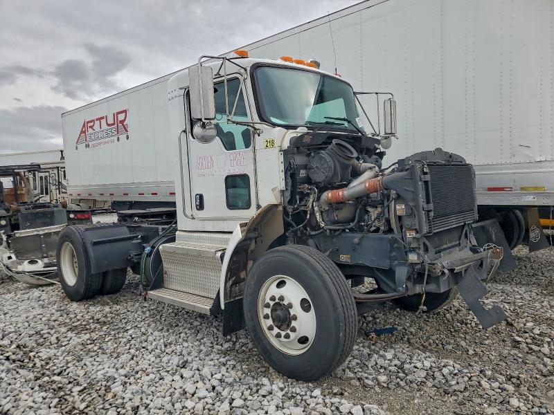 Global Auto Auctions: 2006 KENWORTH CONSTRUCTI