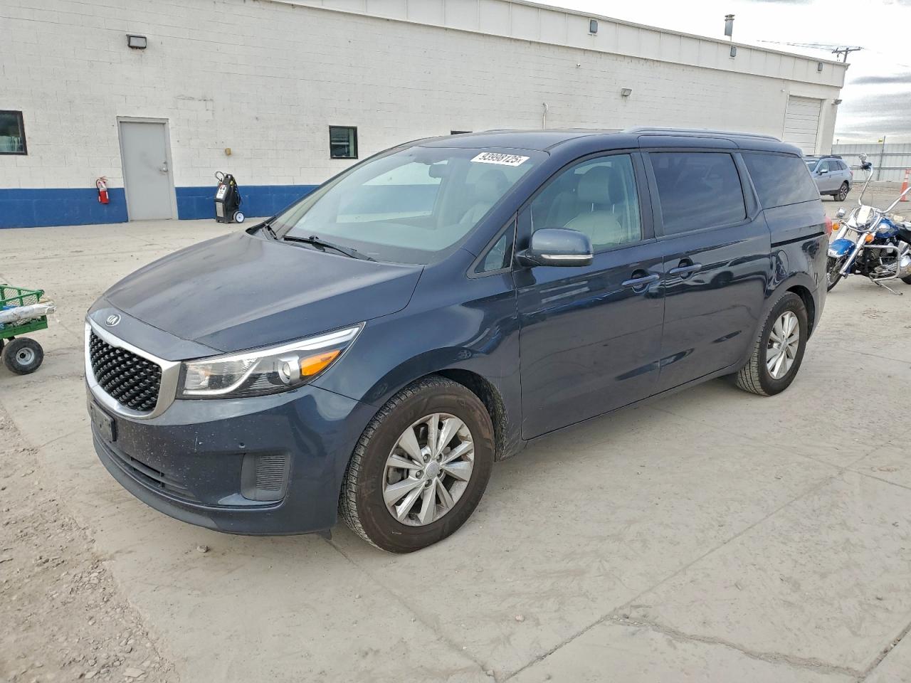 Lot #3304935555 2017 KIA SEDONA LX