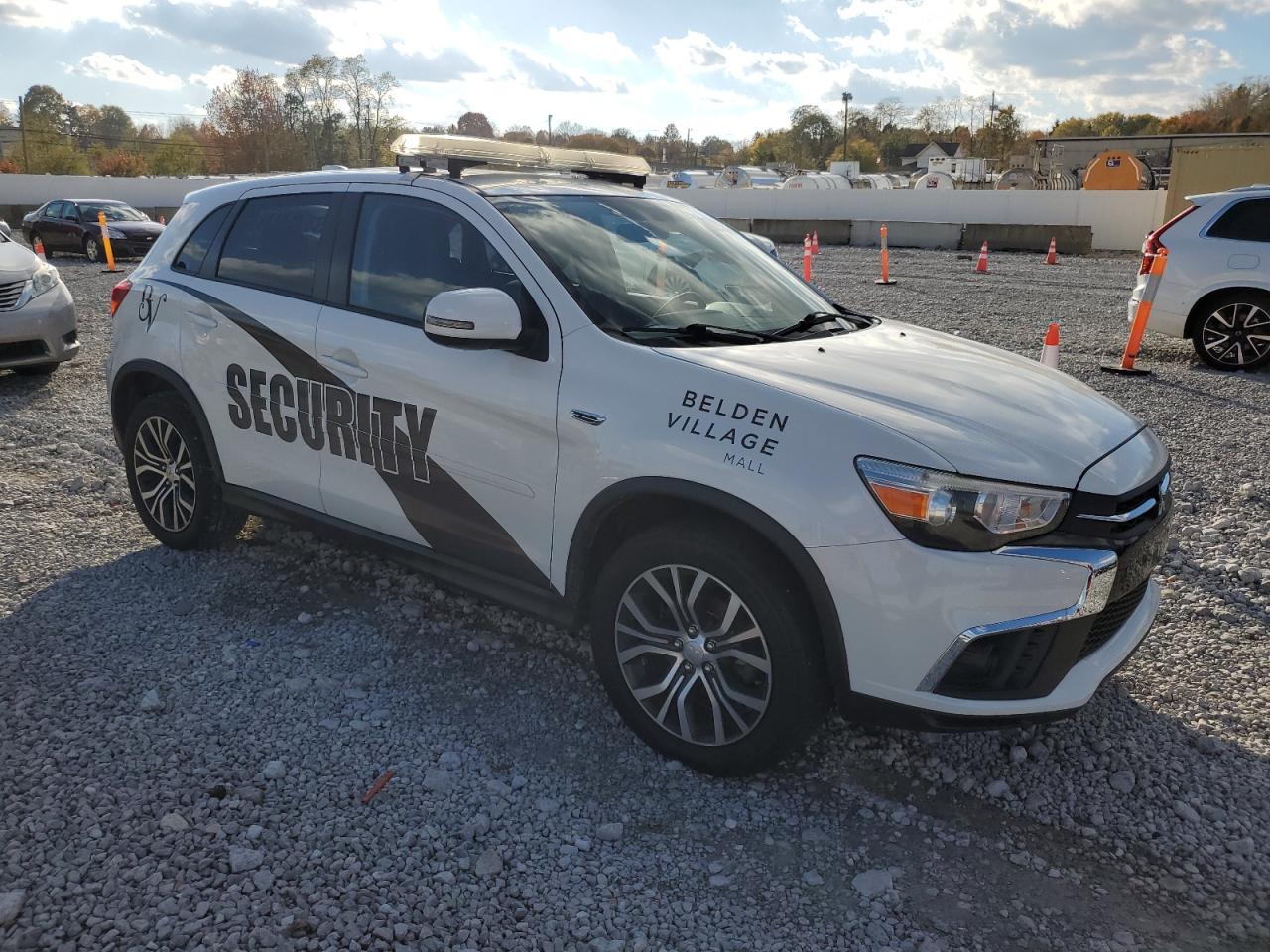 MITSUBISHI OUTLANDER ES