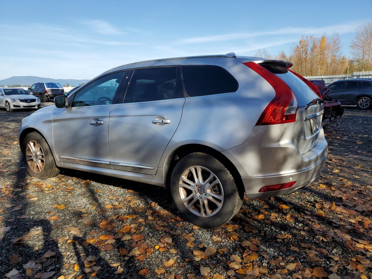 VOLVO XC60 T5 PREMIER
