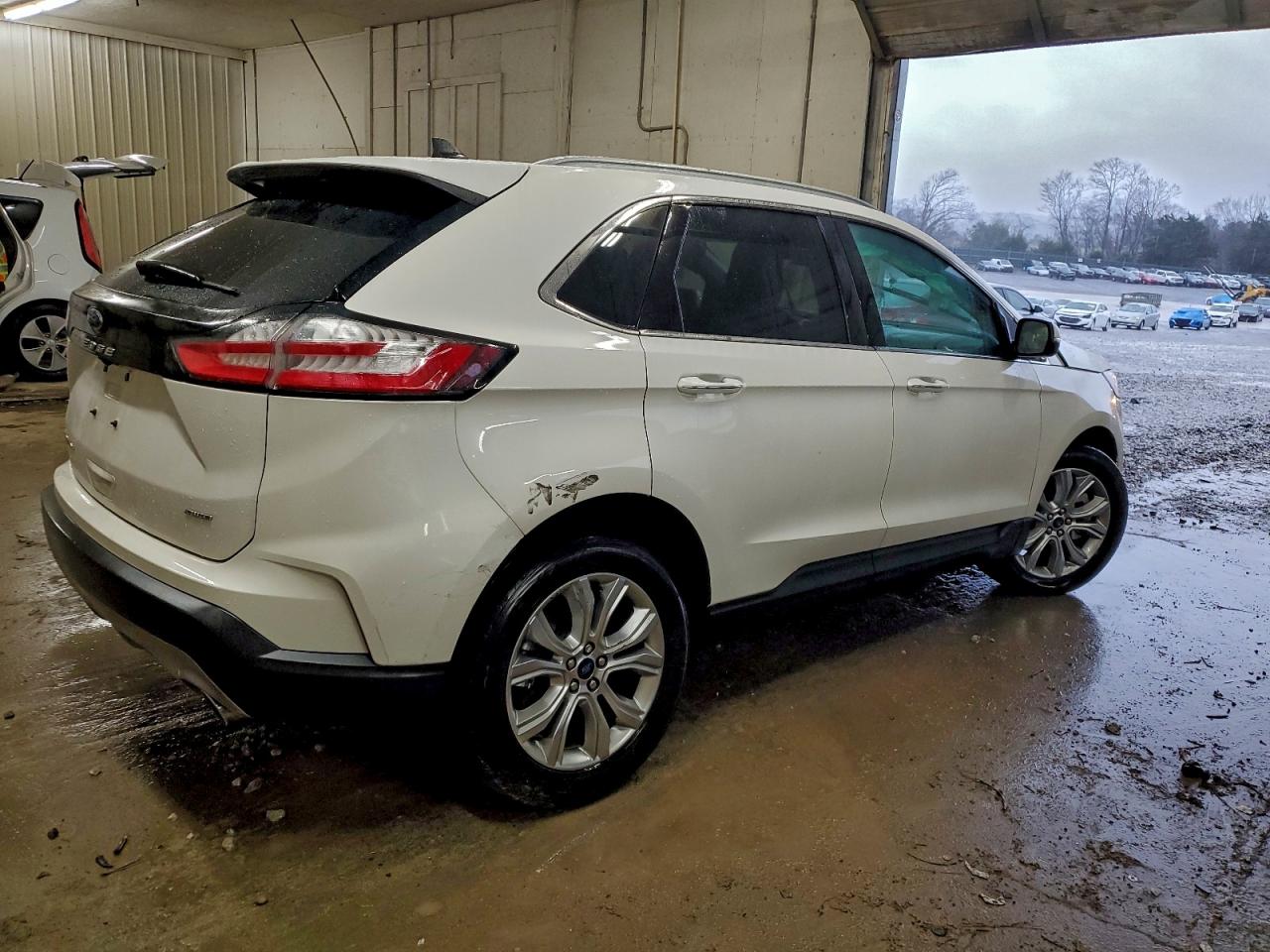 FORD EDGE TITANIUM