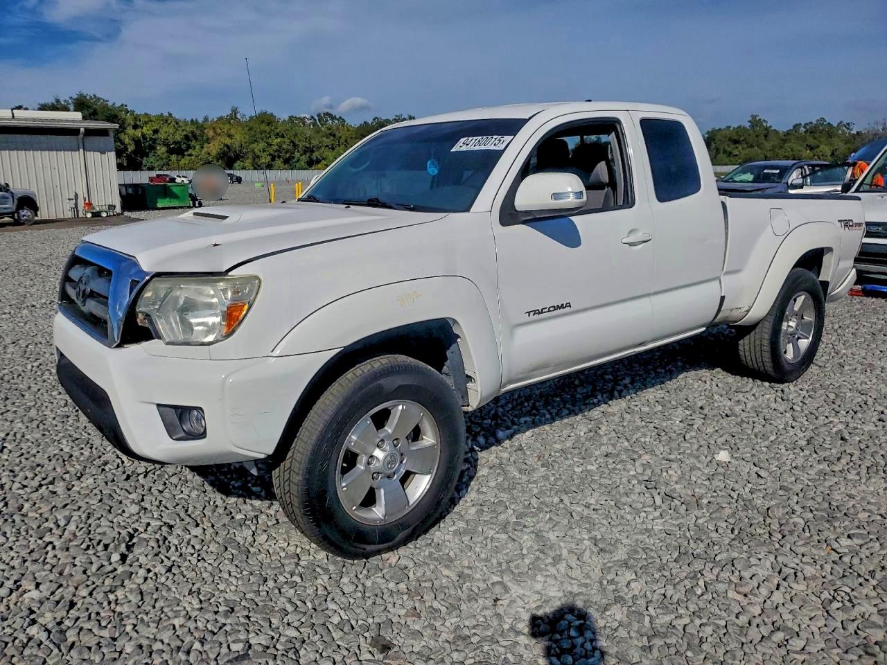 Lot #3301829369 2015 TOYOTA TACOMA ACC