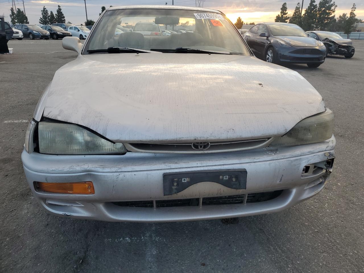 Lot #3298085129 1996 TOYOTA CAMRY DX
