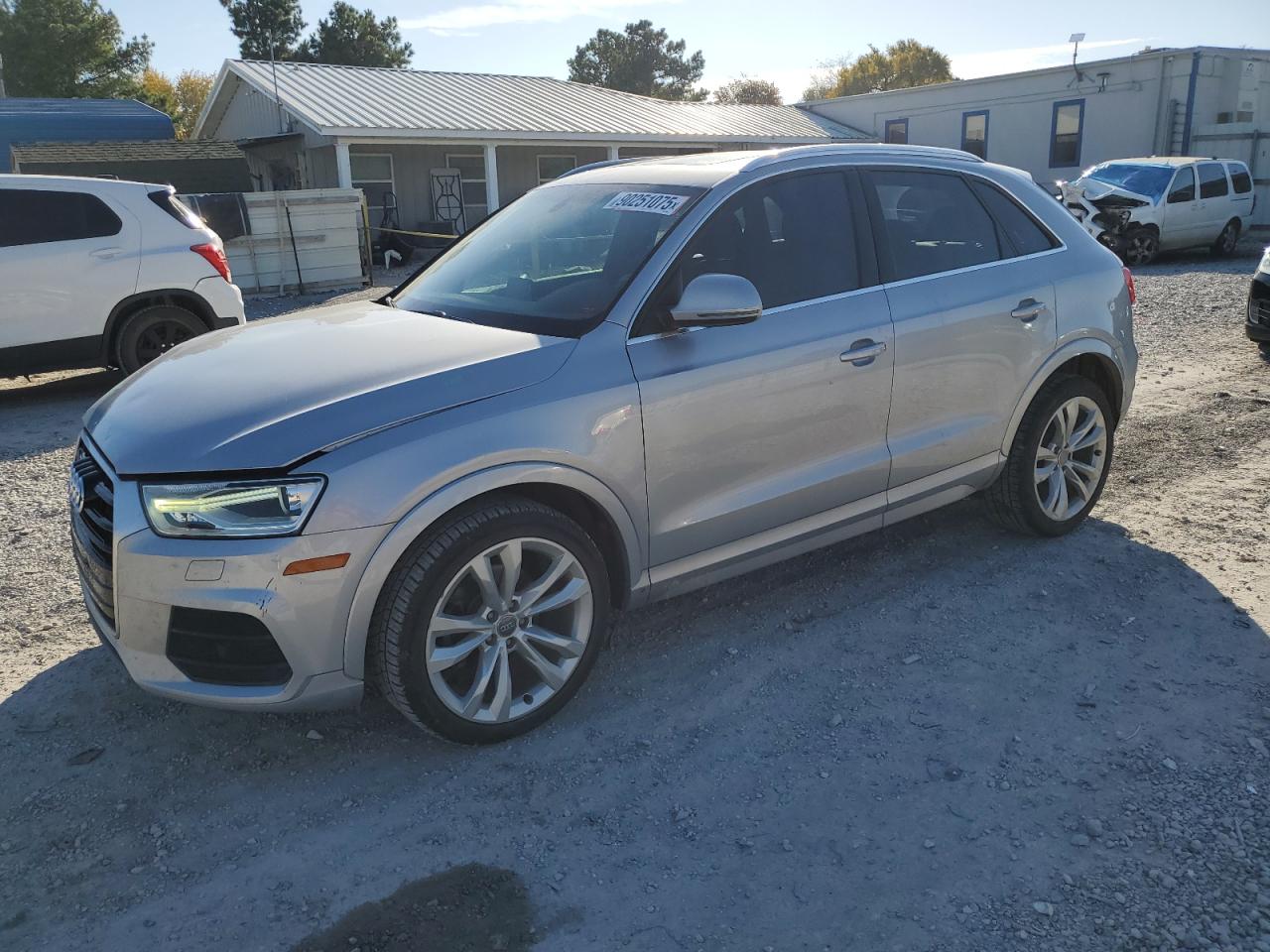 AUDI Q3 PREMIUM PLUS