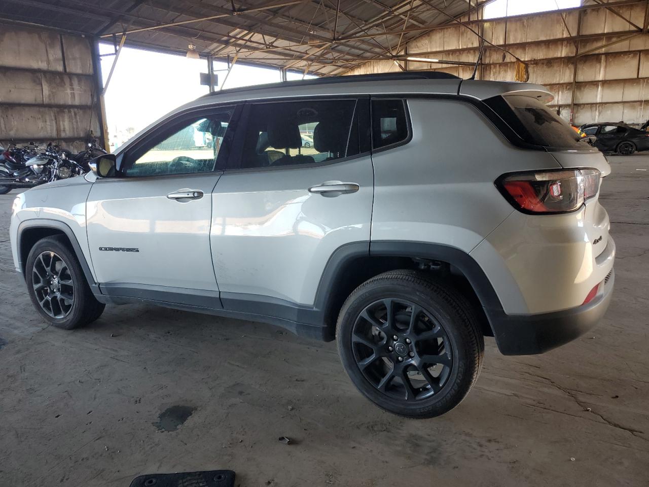 JEEP COMPASS LATITUDE