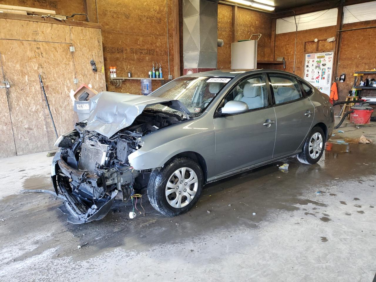 HYUNDAI ELANTRA BLUE