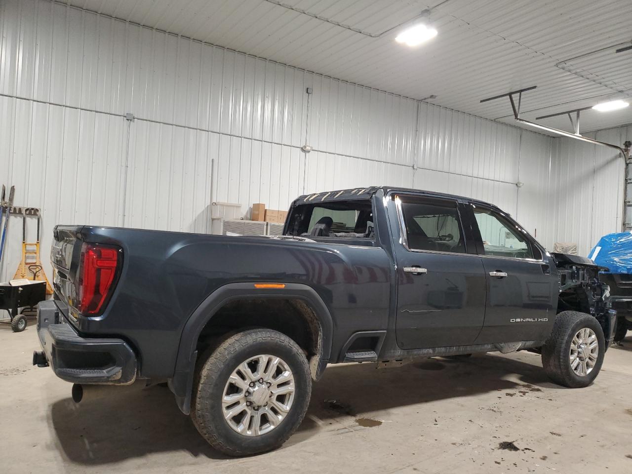 GMC SIERRA K2500 DENALI