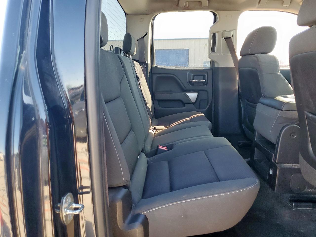 CHEVROLET SILVERADO C1500 LT